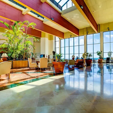 帕莱索海滩sbh俱乐部酒店 4* Esquinzo