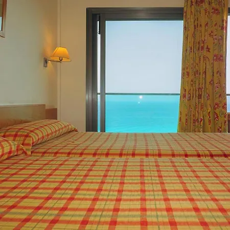 Sbh Club Paraiso Playa Hotel 4*